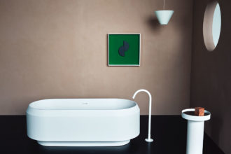 Schicke Badewanne für die Mallorca-Finca